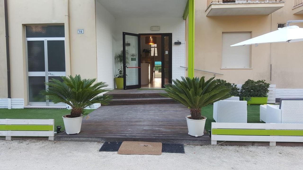 Hotel Villa Cesira Bellaria-Igea Marina Exterior photo
